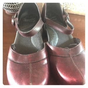 DANSKO Mary Janes
